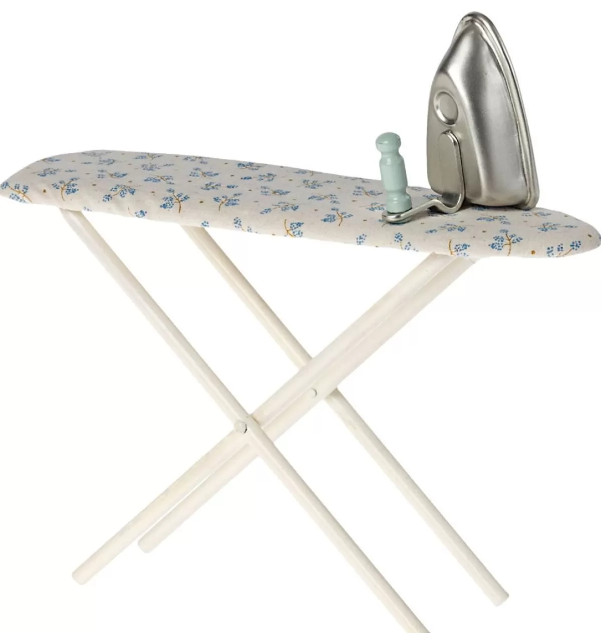 Discount Maileg Iron And Ironing Board